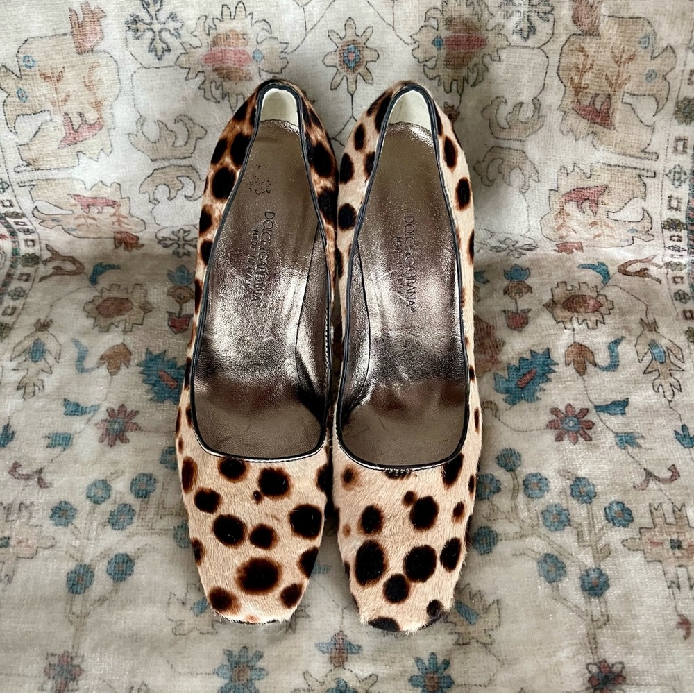 Dolce & Gabbana Y2K 2000’s Leopard Print Pony Chepardo Square Toe Heels - Picture 3 of 14